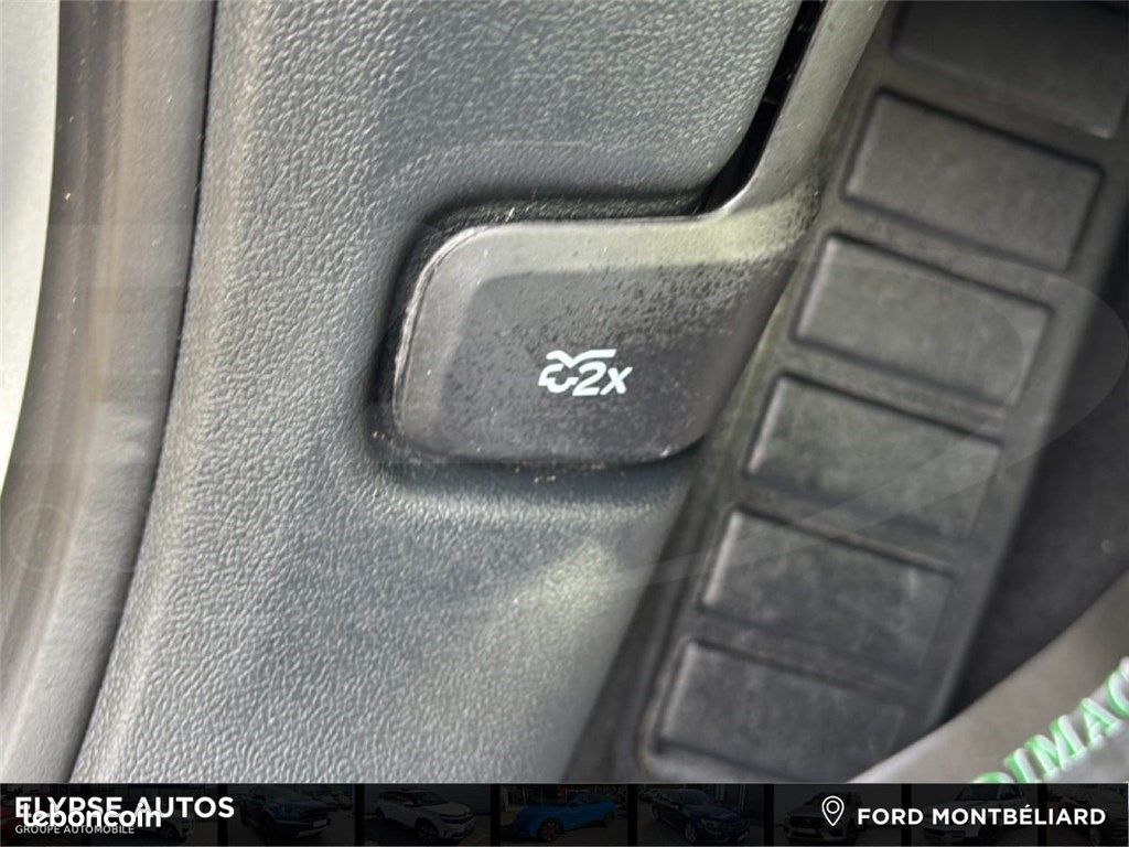 Ford Kuga III 2.5 DURATEC 225 CH PHEV POWERSHIFT Vignale (image 26)