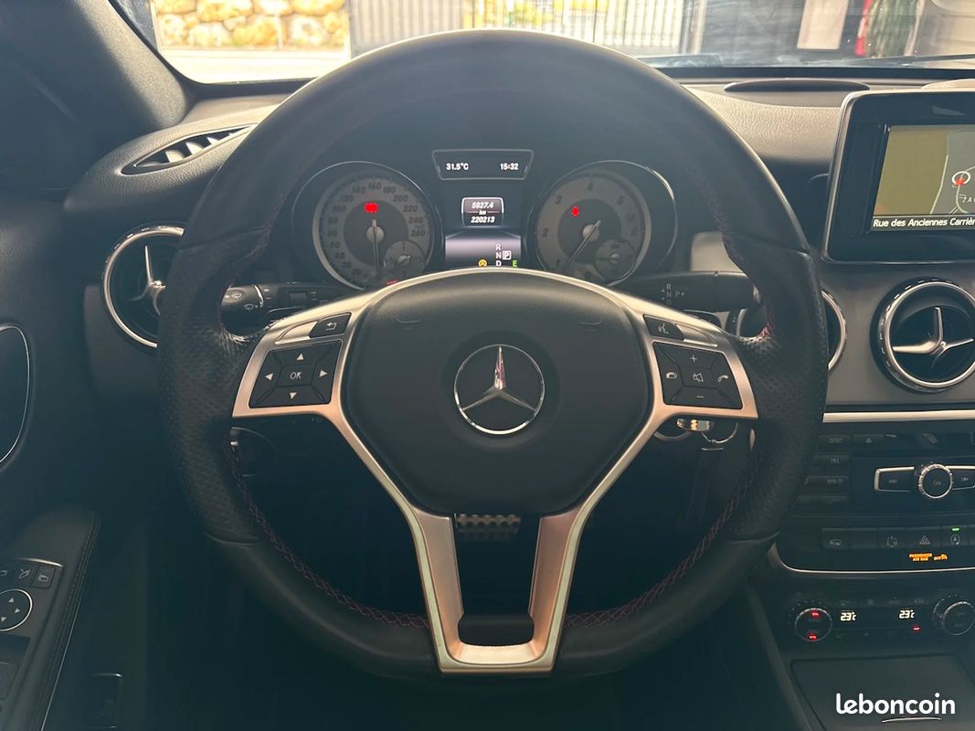 Mercedes GLA 220d 170ch 7G-DCT 4MATIC FASCINATION PACK AMG / Toit ouvrant (image 42)