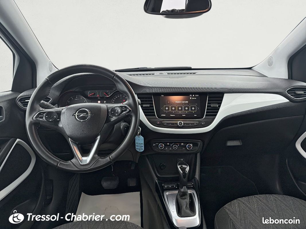 OPEL Crossland X 1.2 Turbo 130 ch BVA6 Design 120 ans (image 15)