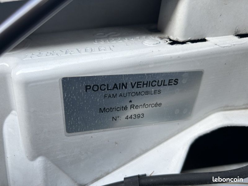 Renault KANGOO II EXPRESS 1.5 DCI 90CH EXTRA R-LINK Motricité Renforcée (image 20)