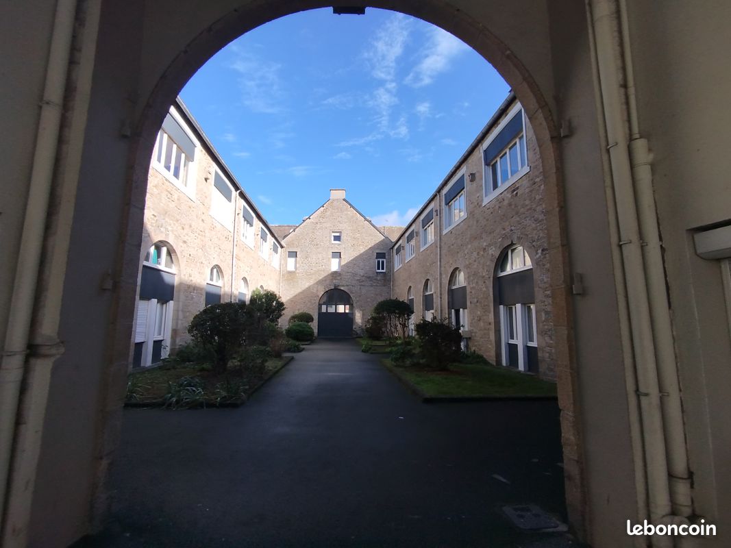 Appartement 2 pièces 44 m² · à Pont-l'Abbé · 44 m² · 560 €/mois