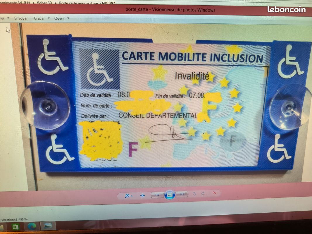Porte carte pour voiture (image 1)