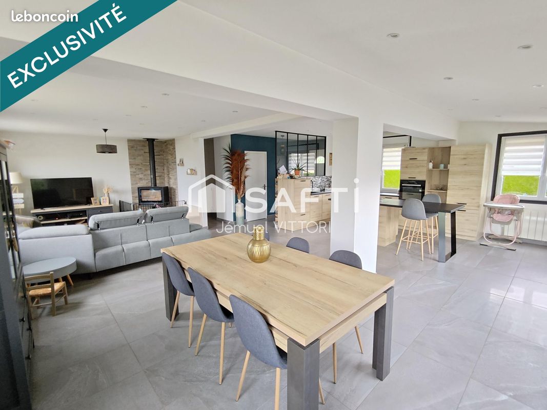 Maison 5 pièces 140 m² · à Ernée · 140 m² · 260 000 €