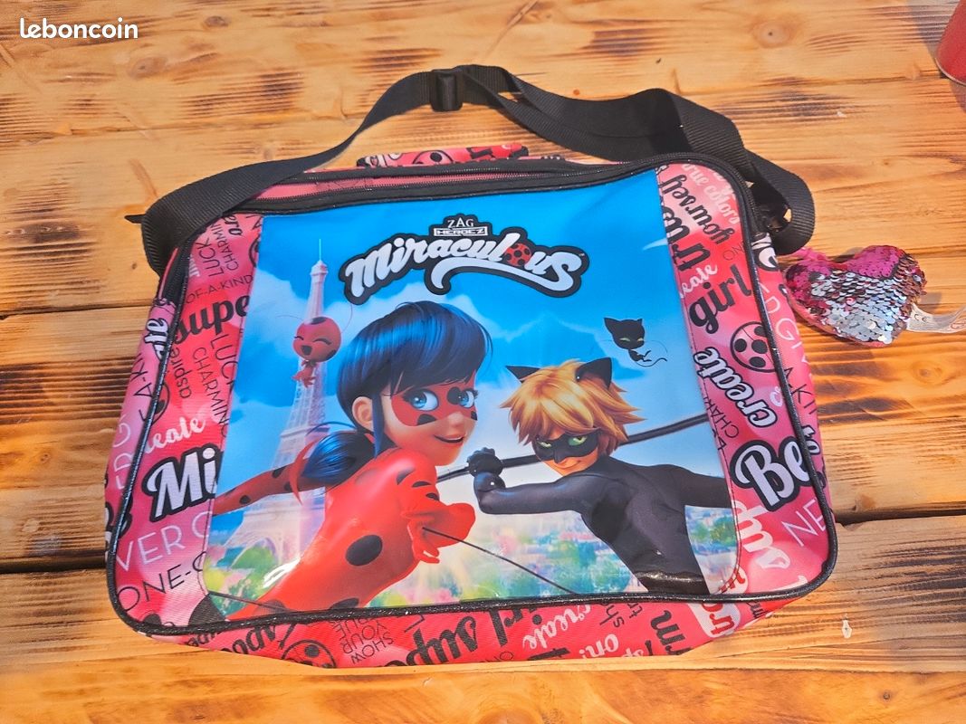 Sac bandoulière / cartable Miraculous Ladybug (image 1)