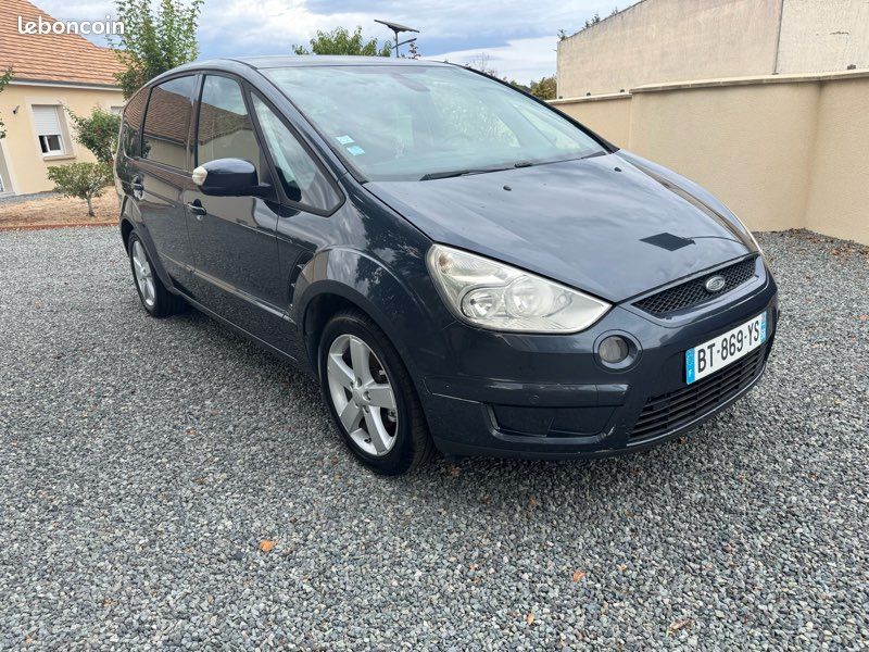 Ford S-Max (image 1)
