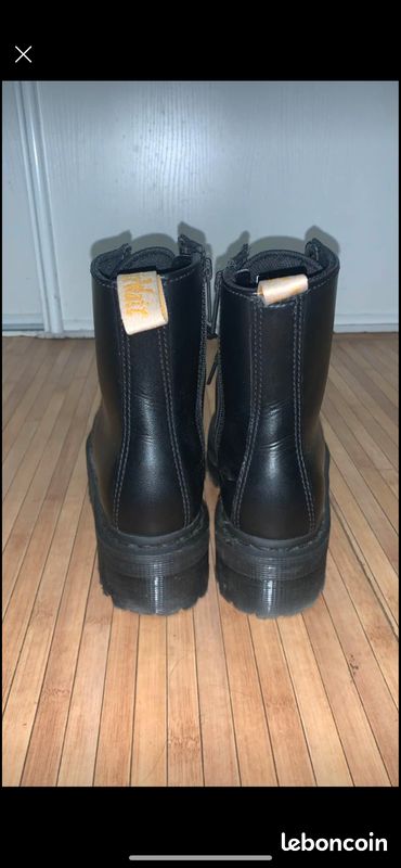 Dr Martens Vegan (image 3)