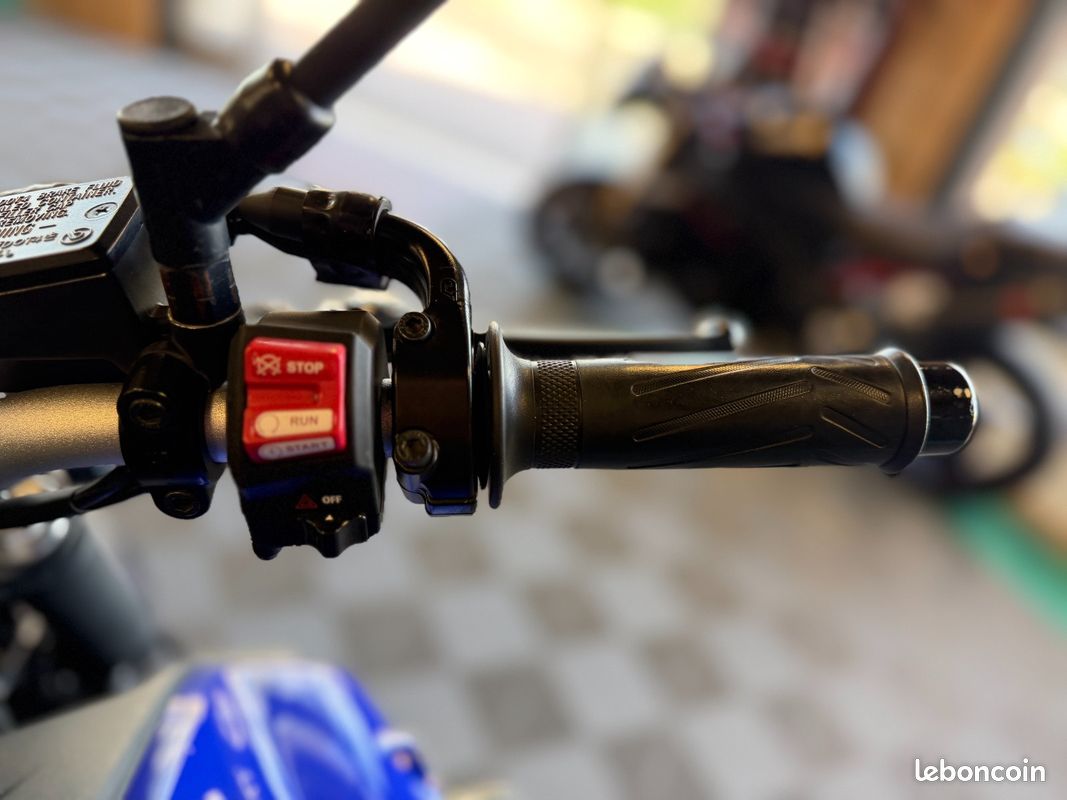 Yamaha mt 07 a2 / tres bon etat / full suivi yamaha (image 16)