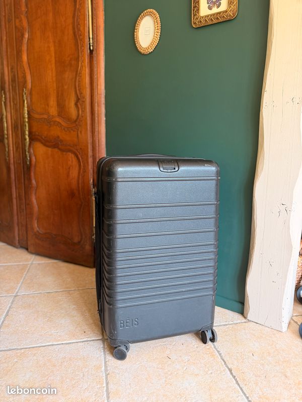 Valise en soute BÉIS (image 1)