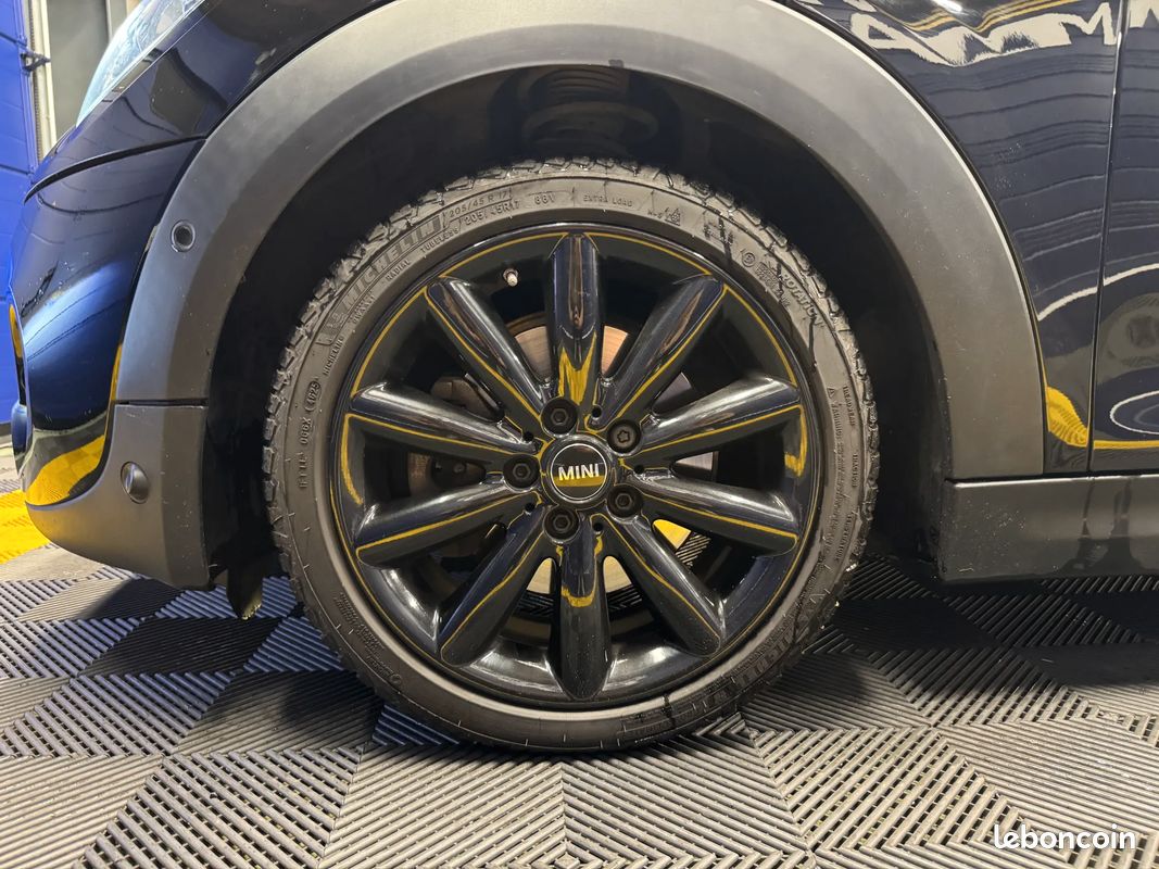 MINI Cooper S 2.0L 192ch Edition Greenwich - Toit ouvrant - Suivi complet - Bande blanche Fournie neuve - 2020 (image 29)
