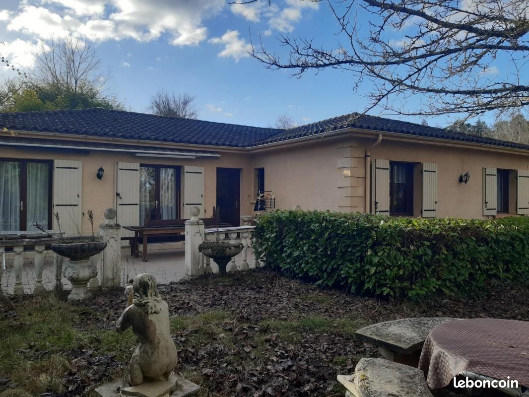 Maison 6 pièces 142 m² · à La Chapelle-Gonaguet · 142 m² · 205 000 €