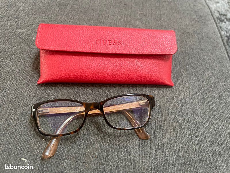 Monture de lunette de vue GUESS (image 1)