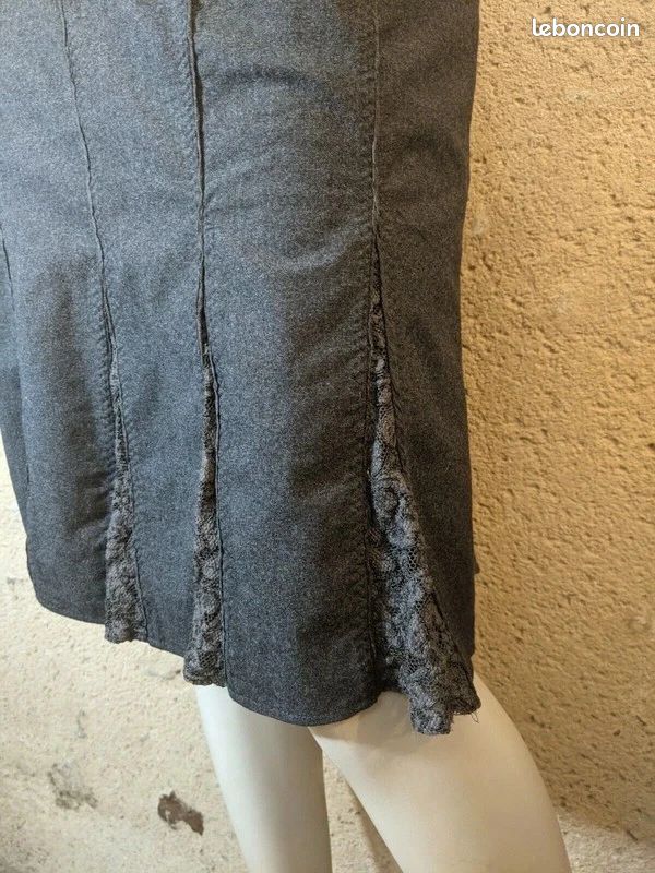 Jupe Noire En Laine Gérard Darel - Taille 40, Style Classique Pour Femme