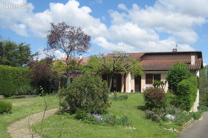 Villa 8 pièces 169 m²
