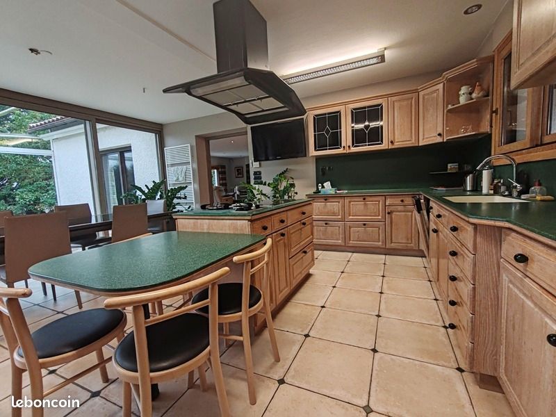 Maison 12 pièces 334 m² (image 16)