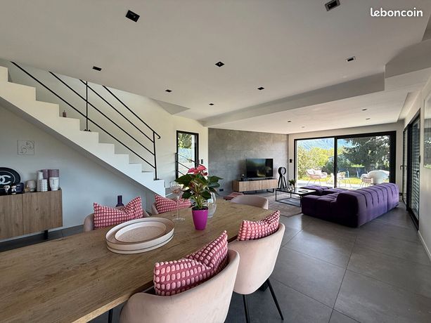 Villa 5 pièces 125 m²