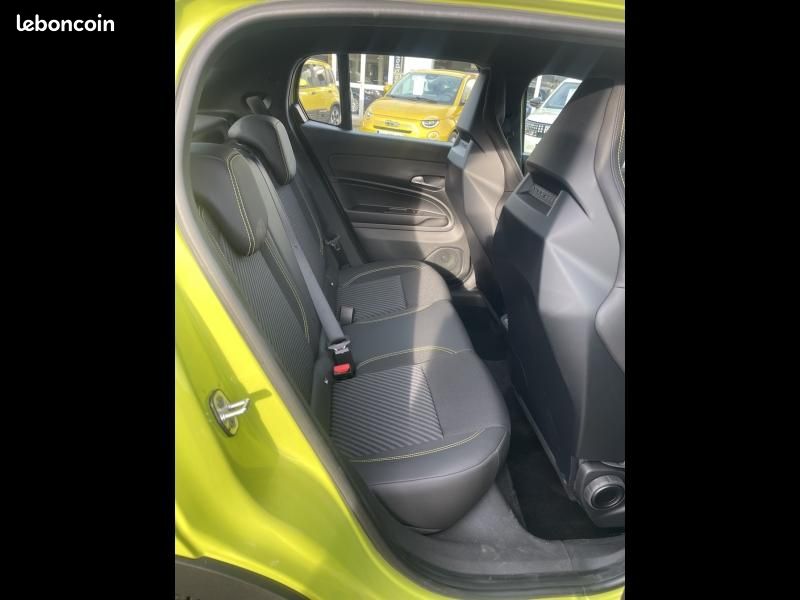 Abarth 600 e 240ch 54kWh Turismo (image 11)