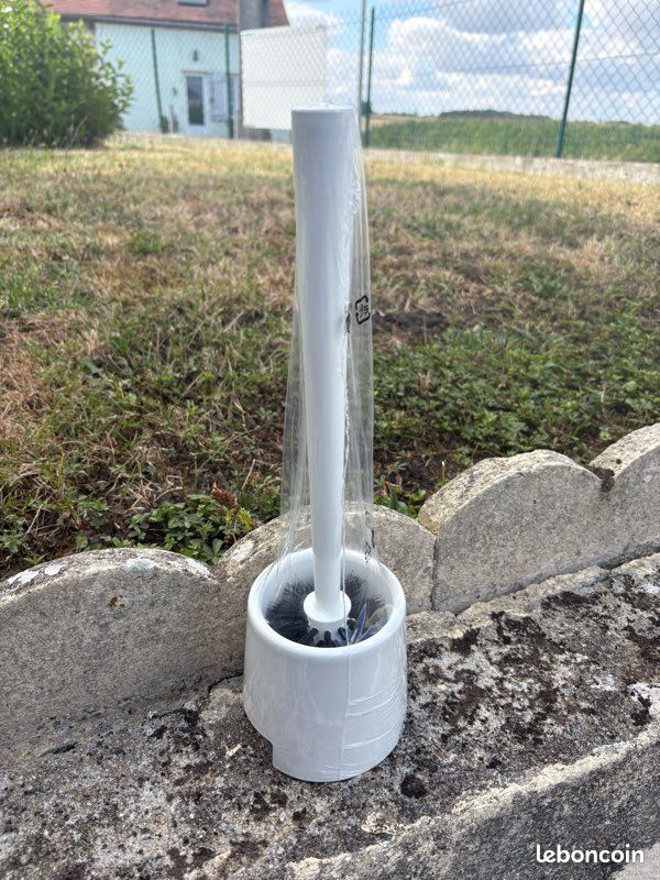 Brosse wc (image 1)