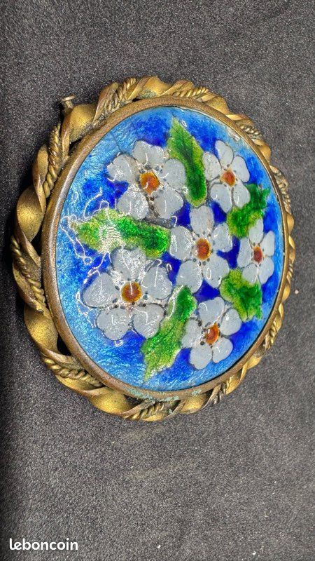 Broche Ancienne En émail De Limoges - Fleurs Bleu Blanc Rouge En Relief Arnaud