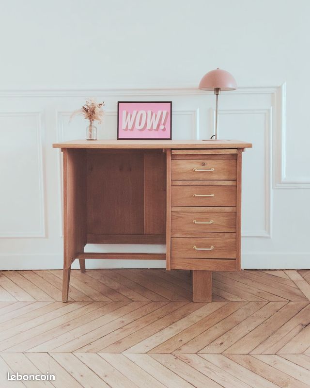 Bureau vintage rénové, style scandinave, années 50-60 (image 1)