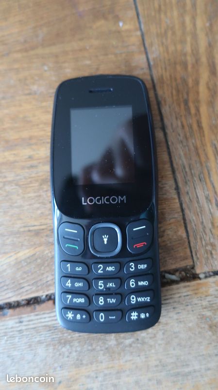 Téléphone 4G à touches (image 1)