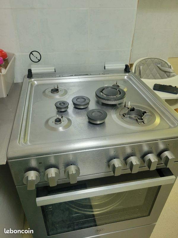 Four (image 1)