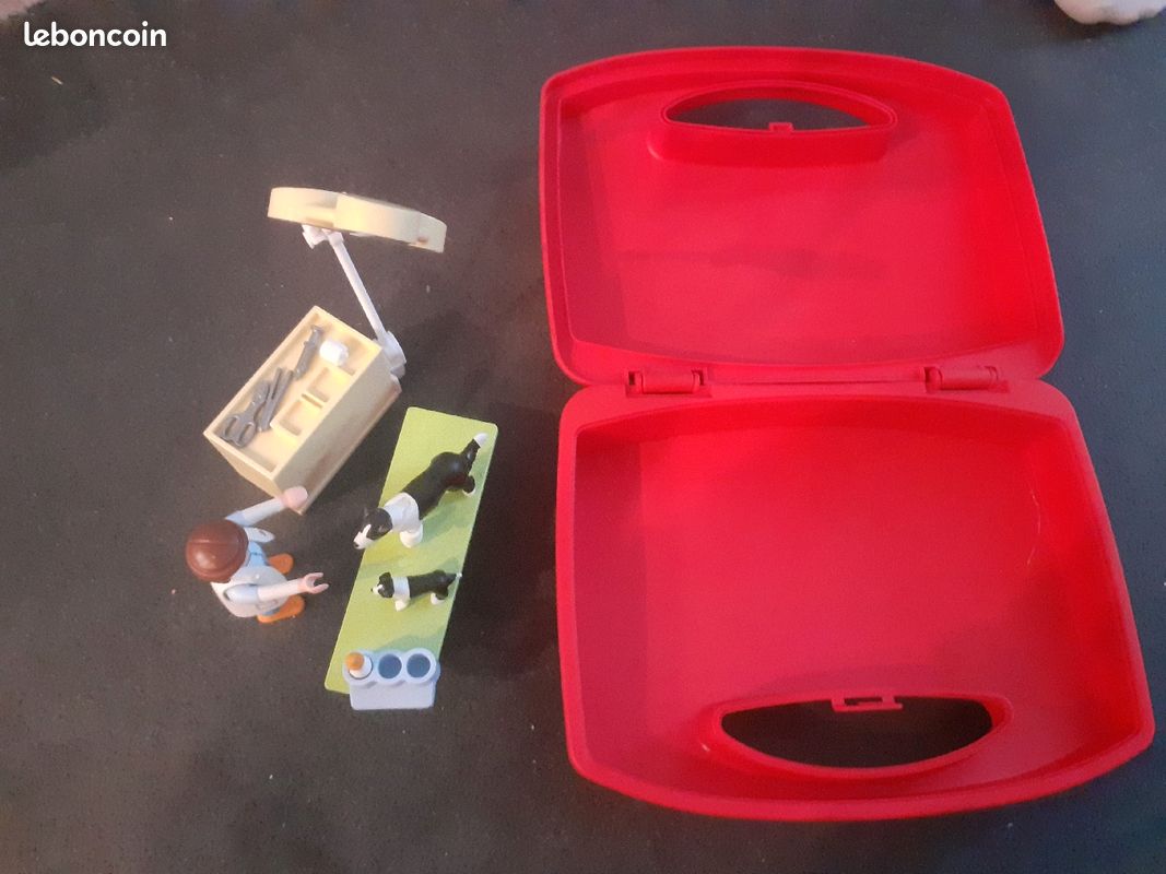 Boîte vétérinaire playmobil (image 2)