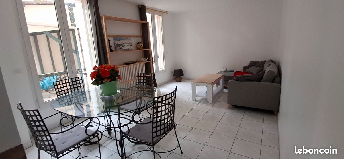 Appartement 2 pièces 54 m² · à Houilles · 54 m² · 1 050 €