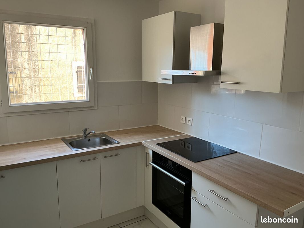 Appartement 2 pièces 45 m² · à Gardanne · 45 m² · 880 €/mois