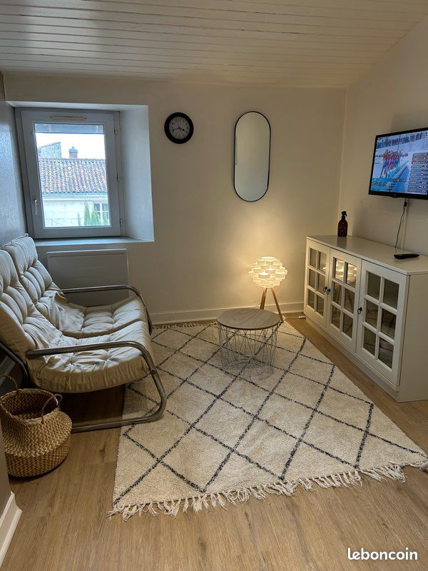 Appartement 2 pièces 24 m² · à Niort · 24 m² · 520 €