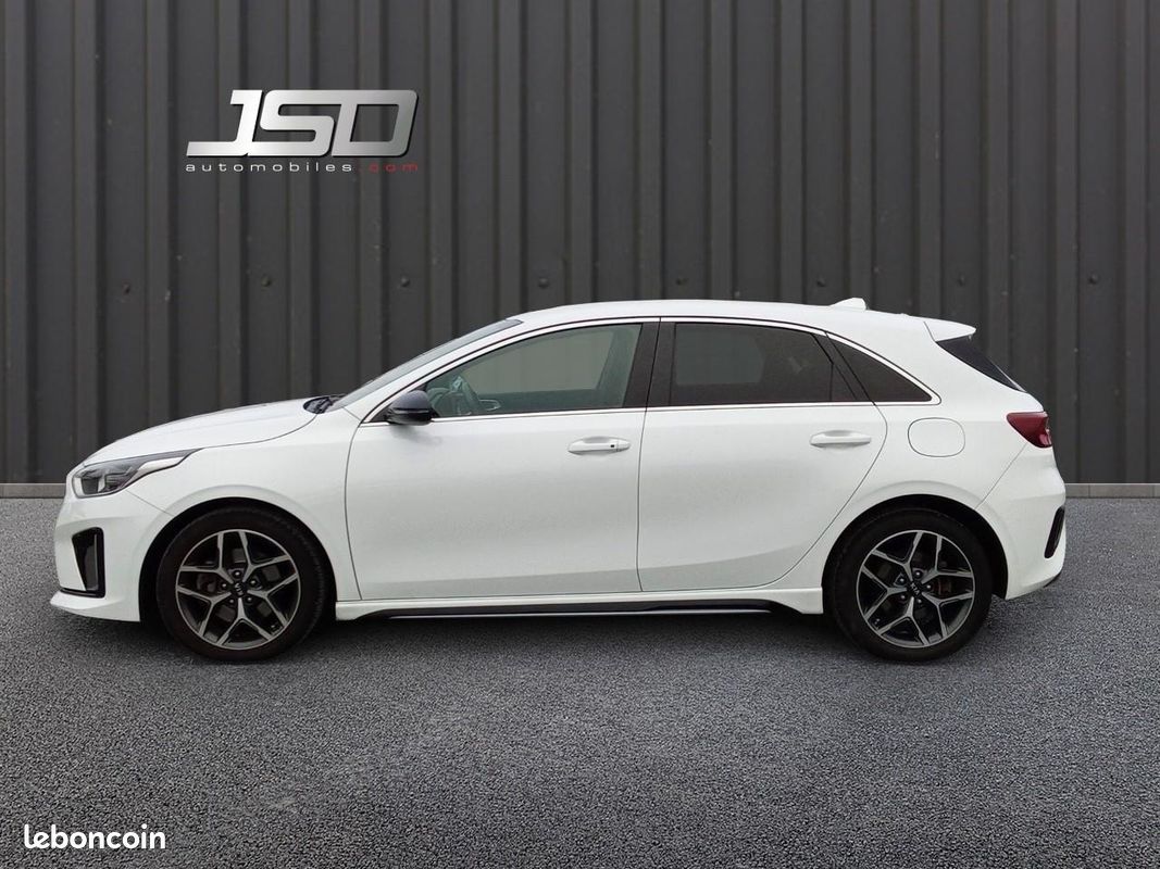 KIA CEE D CEED 1.6 CRDi 136 ch MHEV BVM6 GT Line (image 19)