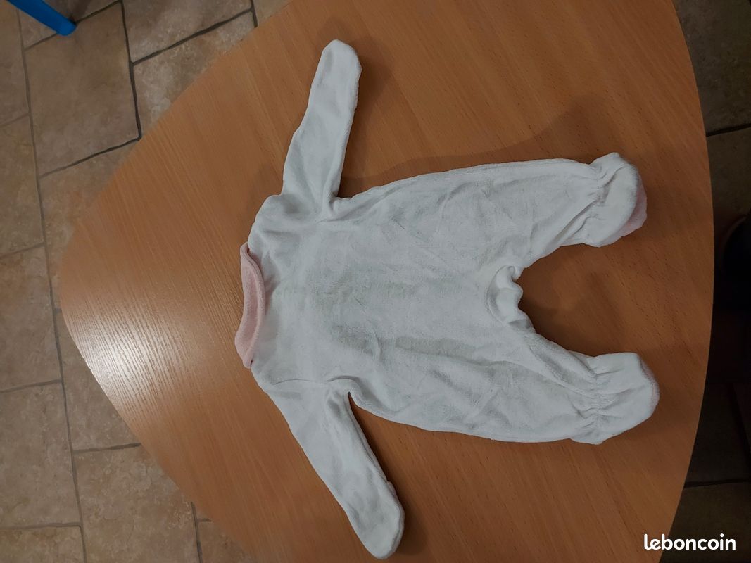 Lot de 4 pyjamas velours 1 mois (image 3)