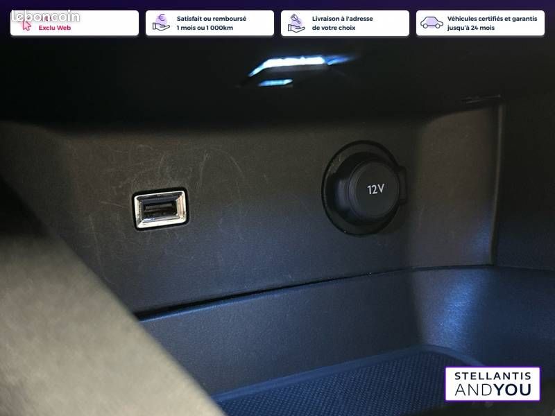 Peugeot 5008 PureTech 130ch S&S BVM6 Allure Pack (image 27)