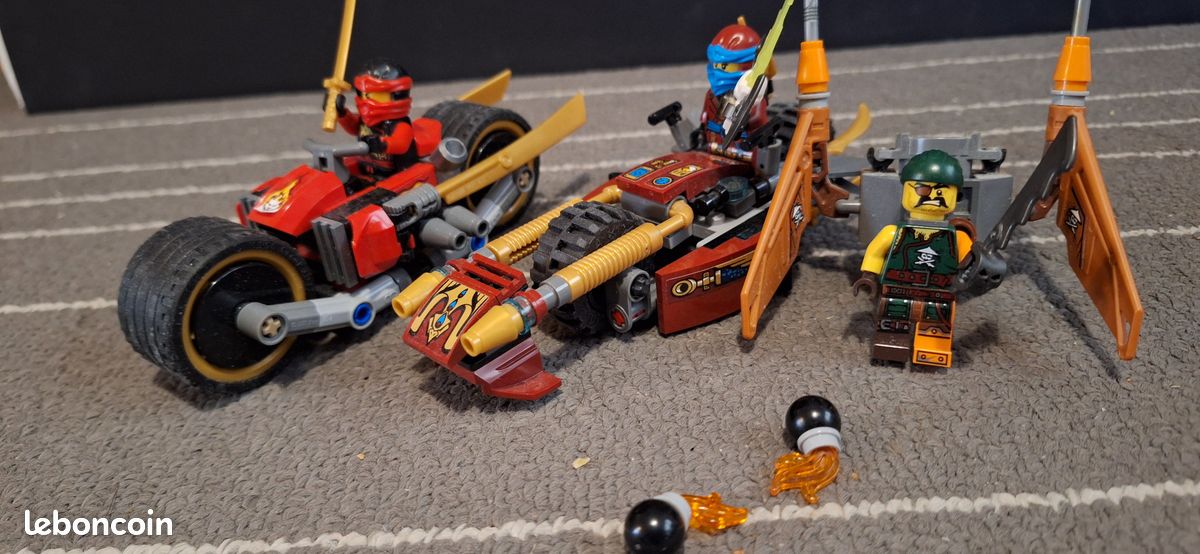 Lego Ninjago 70600 La poursuite en moto des ninjas (image 2)