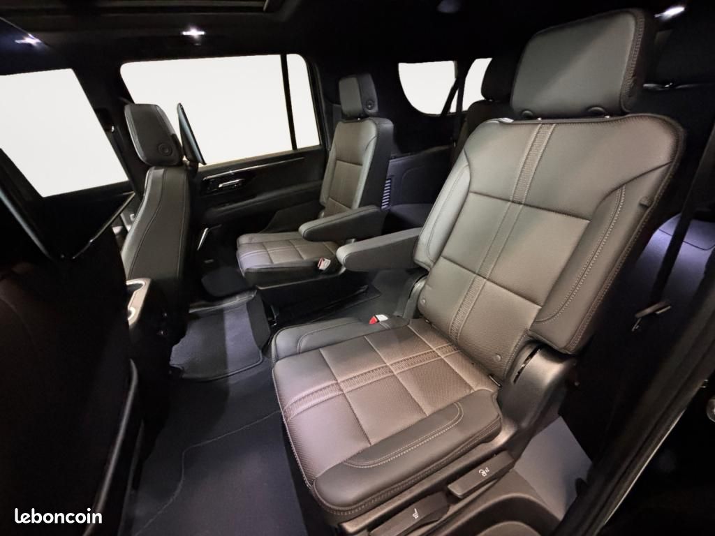 CHEVROLET SUBURBAN Chevrolet V8 6,2L 420 EcoTec High Country 4WD (image 13)
