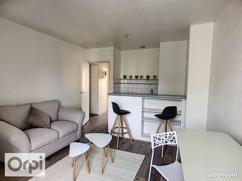 Appartement 2 pièces 33 m² · à Montluçon · 33 m² · 390 €/mois