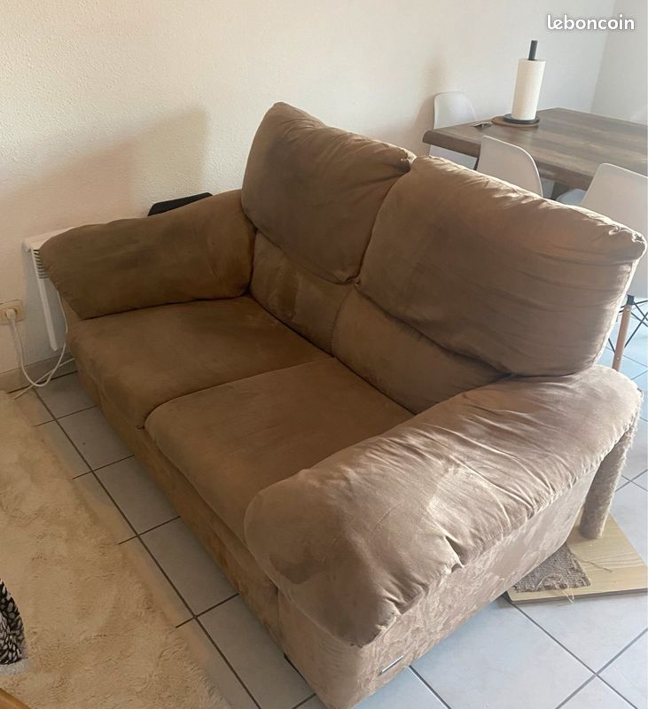 Canapé beige (image 1)