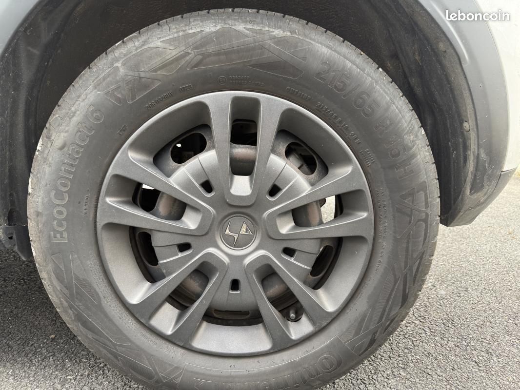 DS 3 Crossback 1.5 BLUE HDI 130 CH SO CHIC EAT8 GARANTIE / REPRISE POSSIBLE (image 17)