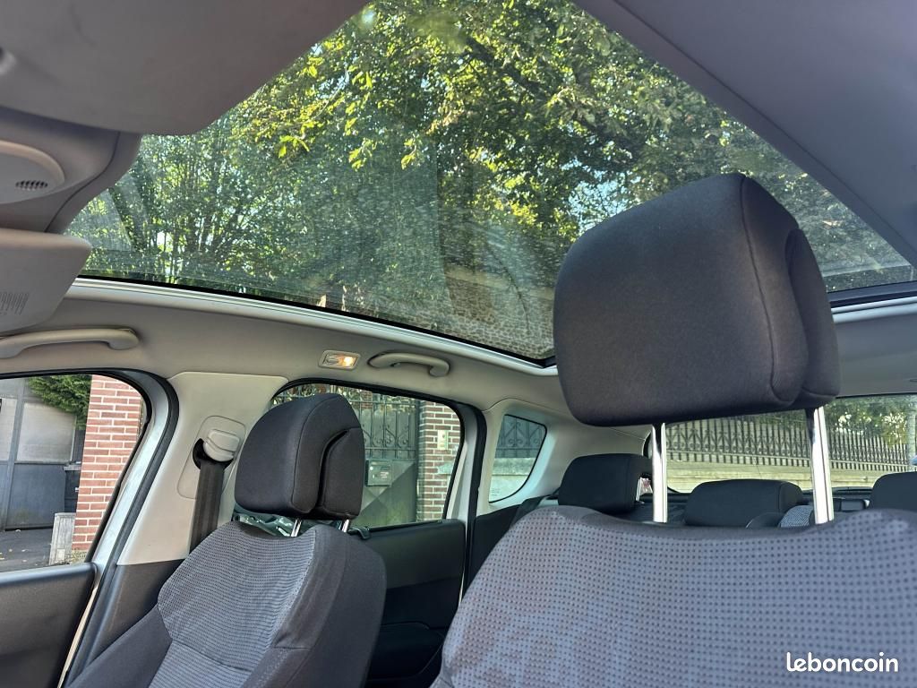 PEUGEOT 3008 1.6 e-HDi FAP - 112 - BV MP6 Allure Toit panoramique (image 25)