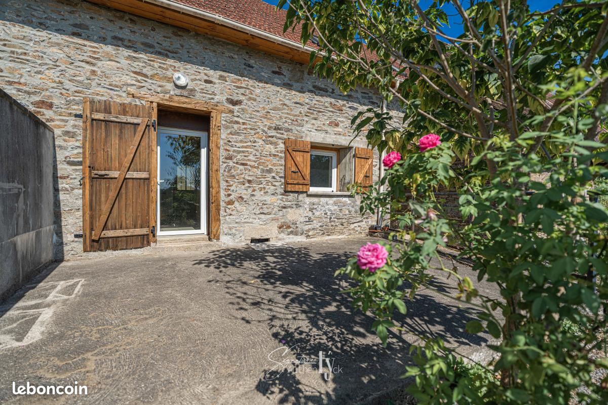 Immeuble 8 pièces 112 m² · à Saint-Germain-les-Belles · 112 m² · 159 900 €