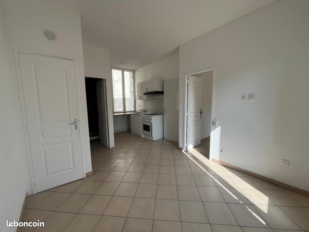 Appartement 2 pièces 26 m² · à Béziers · 26 m² · 425 €