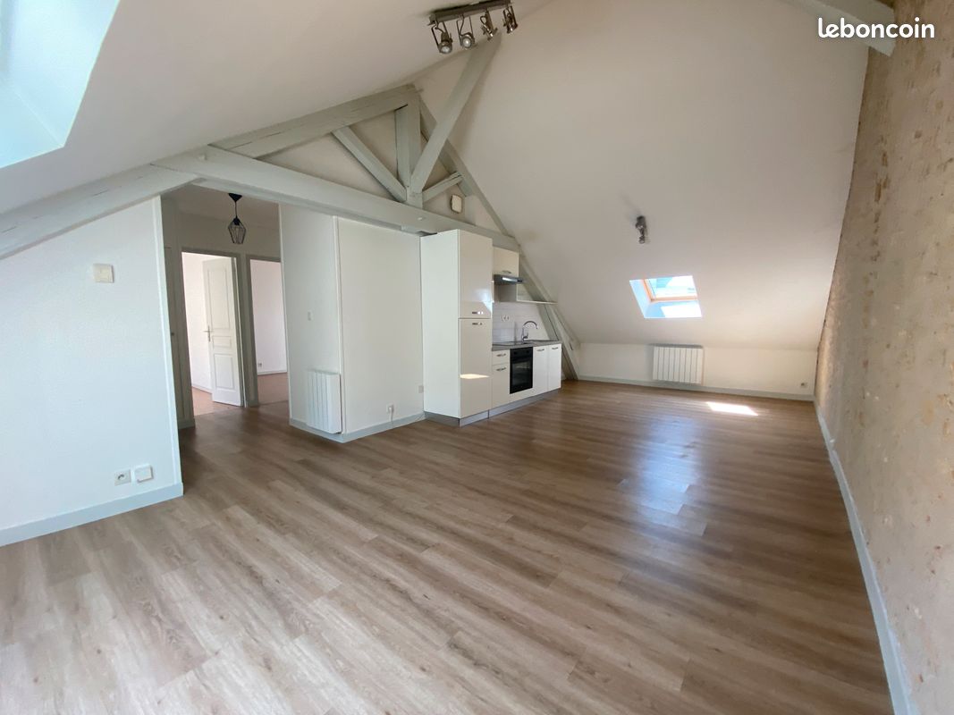 Appartement 3 pièces 70 m² · à Poitiers · 70 m² · 695 €