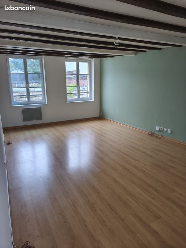 Appartement 3 pièces 64 m² · à Valenciennes · 64 m² · 650 €/mois