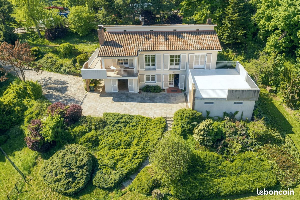 Maison 6 pièces 185 m² · à Saint-Didier-au-Mont-d'Or · 185 m² · 995 000 €