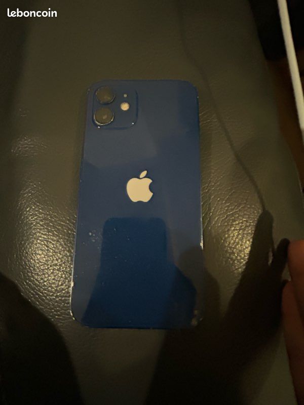 IPhone 12 (image 2)