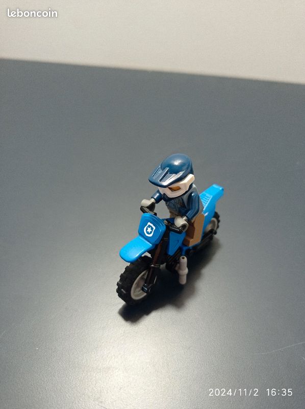 Lego city (image 4)
