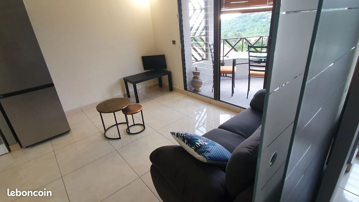 Appartement 2 pièces 36 m² · à Fort-de-France · 36 m² · 870 €/mois