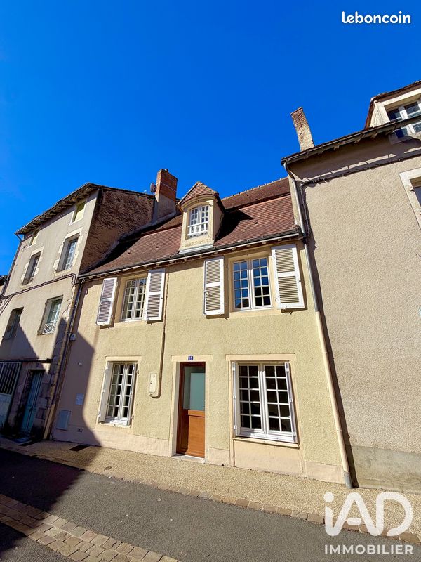 Maison 4 pièces 101 m² · à Montmorillon · 101 m² · 80 500 €