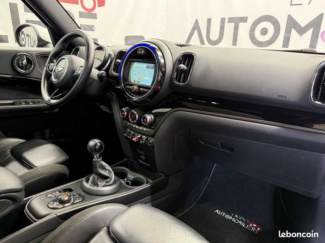 MINI Countryman II (F60) COOPER 1.5 i 136 cv BVM6 (1ère main, toit ouvrant, affichage tête haute) (image 13)