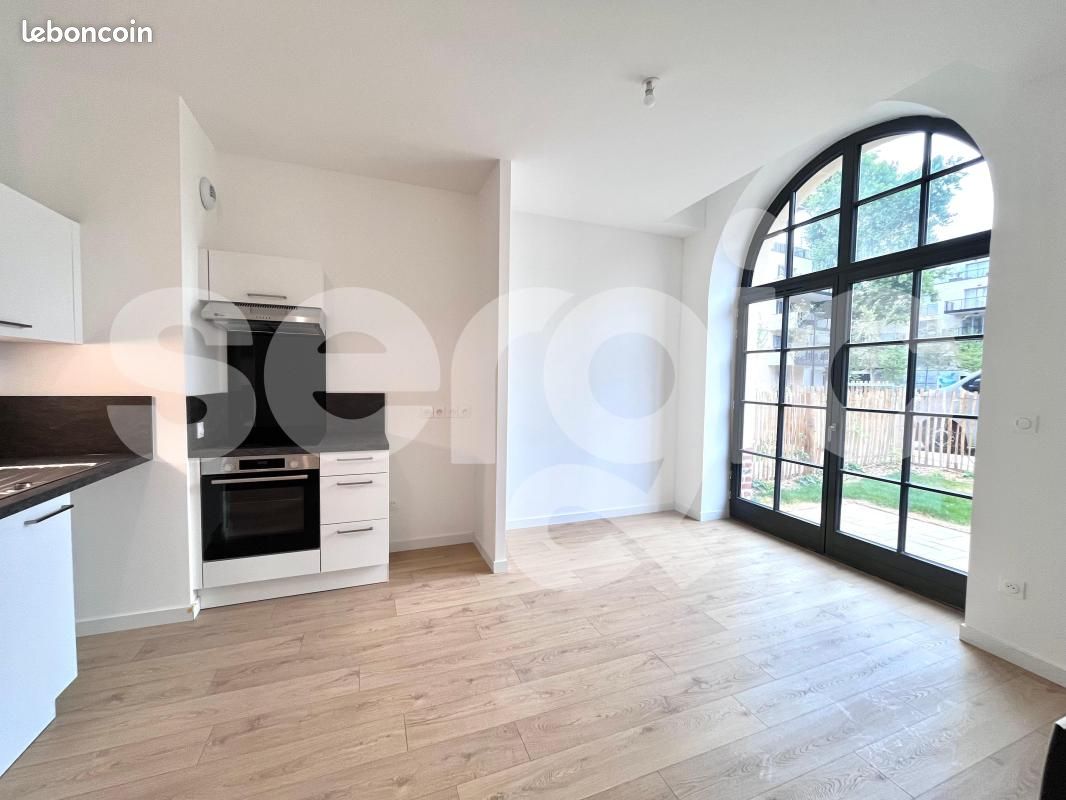 Appartement 4 pièces 76 m² · à Arras · 76 m² · 915 €