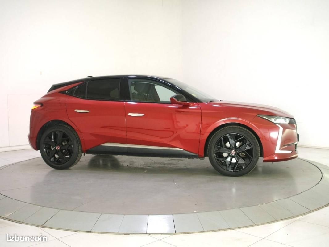 DS 4 BlueHDi 130 EAT8 - Performance Line+ (image 4)